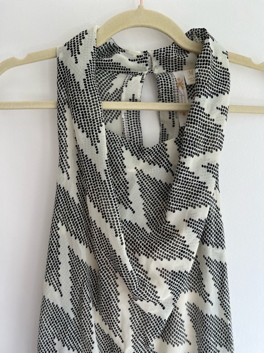 Adiva Black & Off-White Zigzag Halter Tunic Top | Women’s Medium - Picture 2 of 13